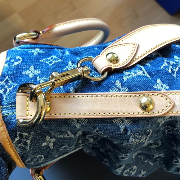 LG 🌺🌺 STUNNING 🌺🌺 Louis Vuitton Denim Neo Cabby GM - Picture 10 of 15